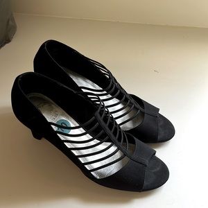Black Impo Heels